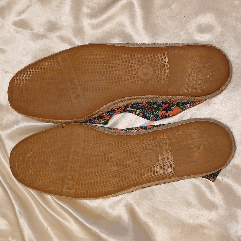 Soludos Espadrilles - Picture 3 of 4